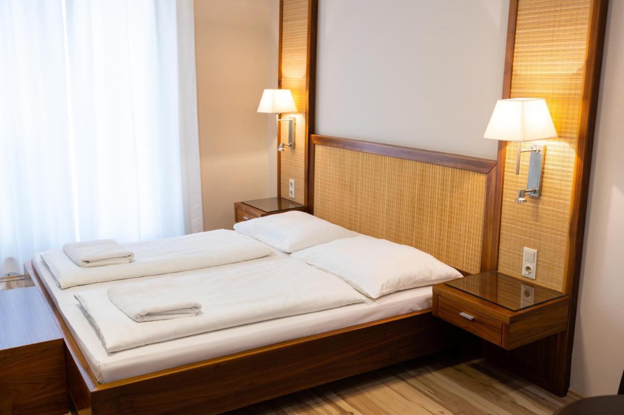 Dabas Hotel Zewnętrze zdjęcie