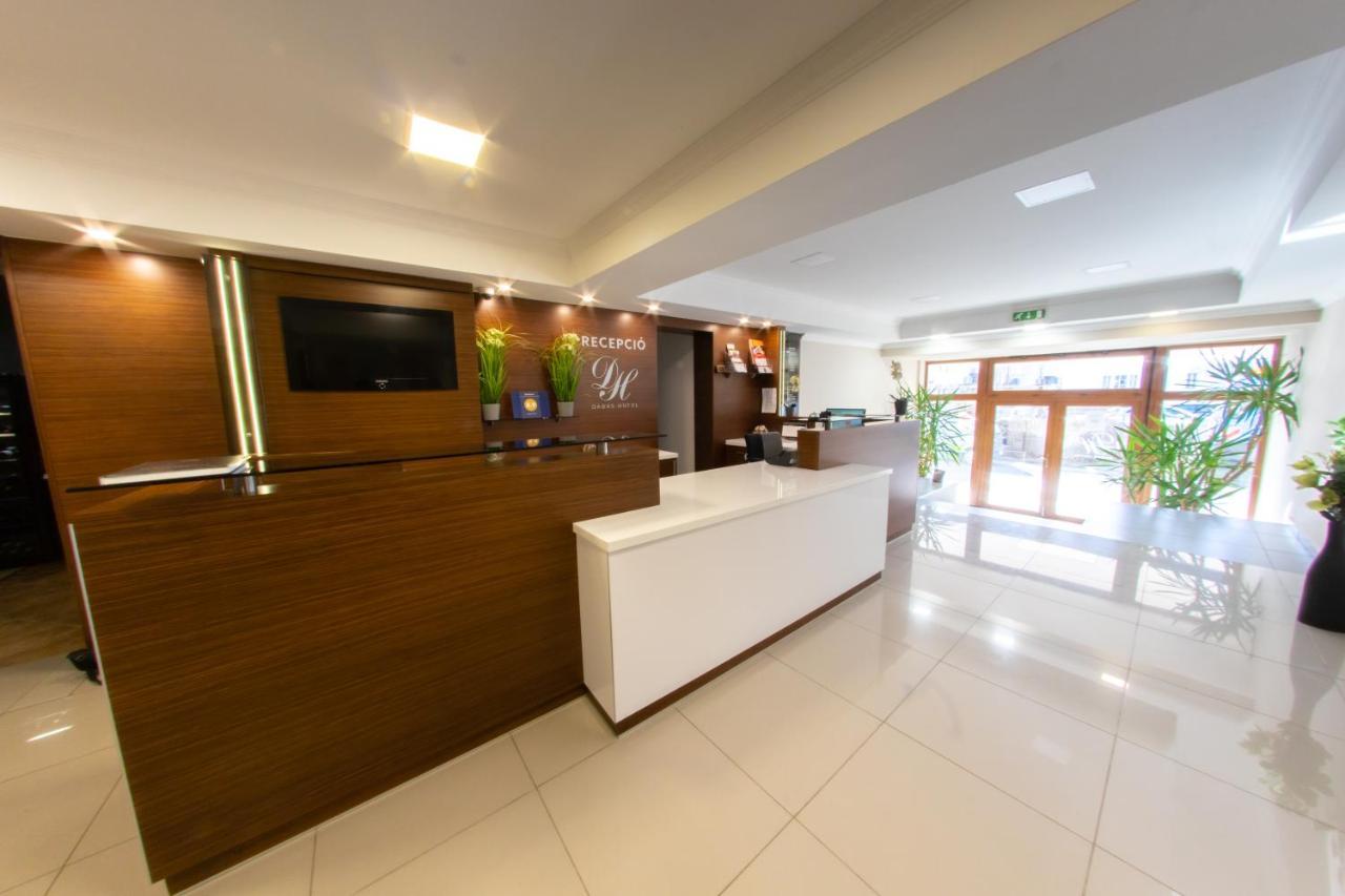 Dabas Hotel Zewnętrze zdjęcie