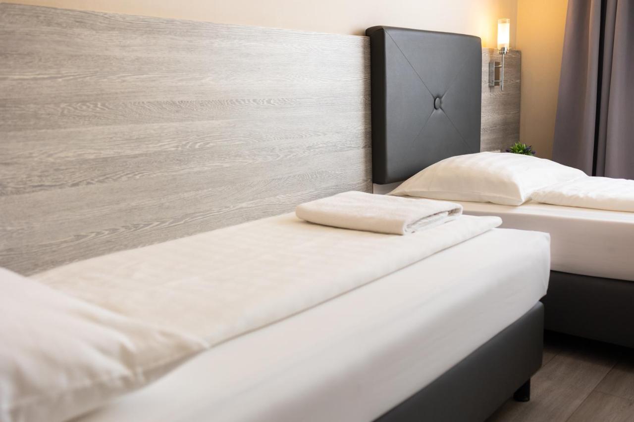 Dabas Hotel Zewnętrze zdjęcie